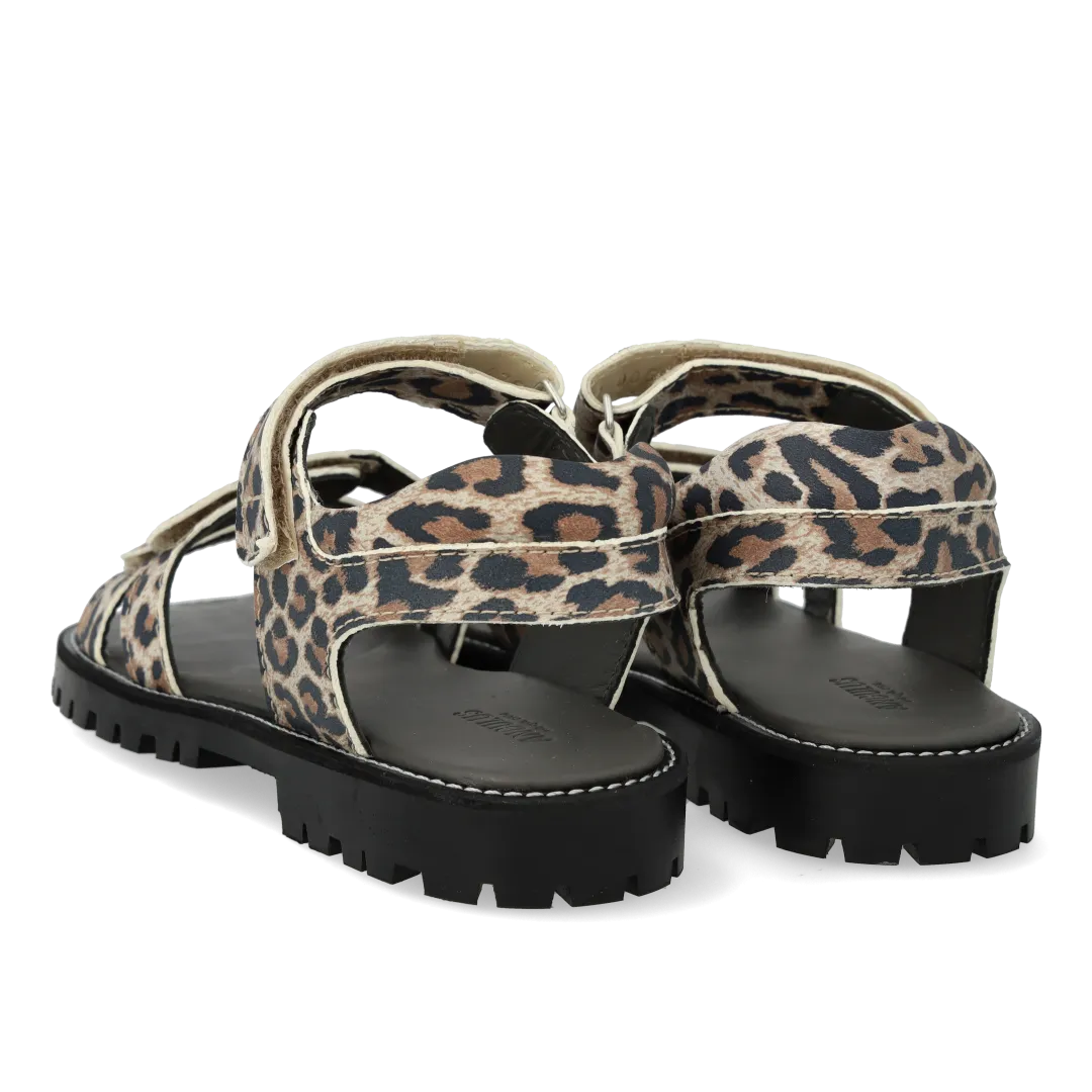 Adjustable leather sandal with velcro