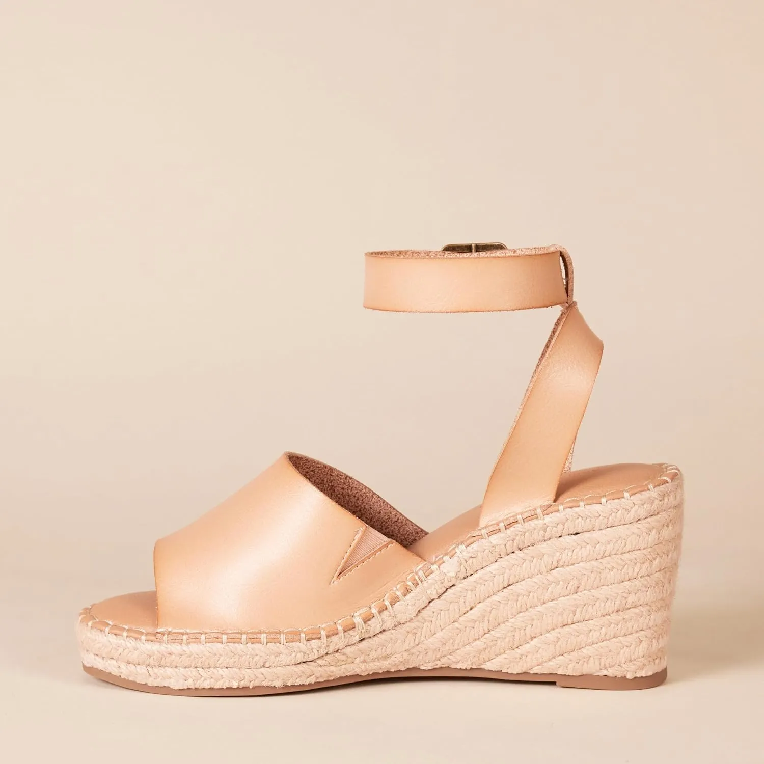 Amazon Essentials Women's Comfortable Wedge Espadrille Sandal