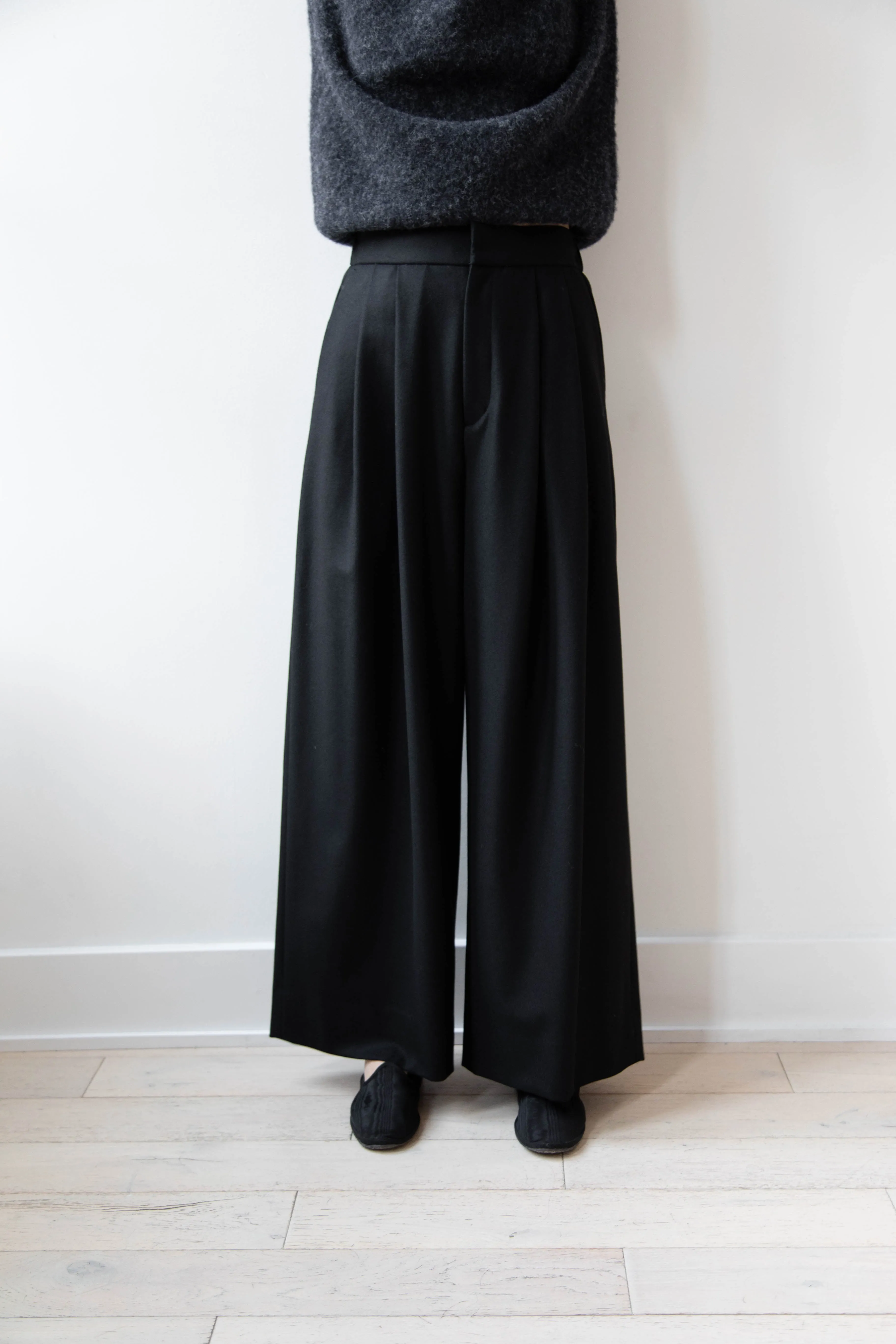 Aton | Wide Easy Pants in Black