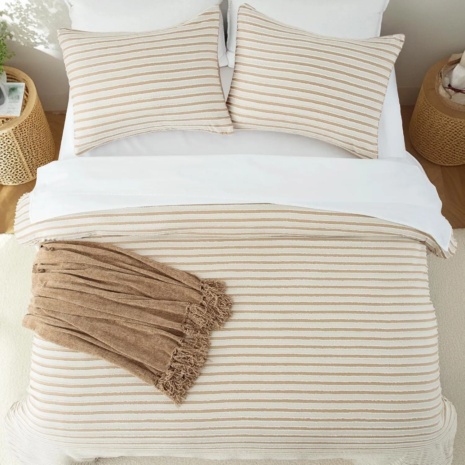 Boho Tufted Twin Duvet Cover Set, Soft Striped Textured Duvet Cover for All Season, 2 Pieces Bedding Set with 1 Pillow Shams, 8 Corner Ties, 7 Buttons (Sand, Twin, 68"x90")