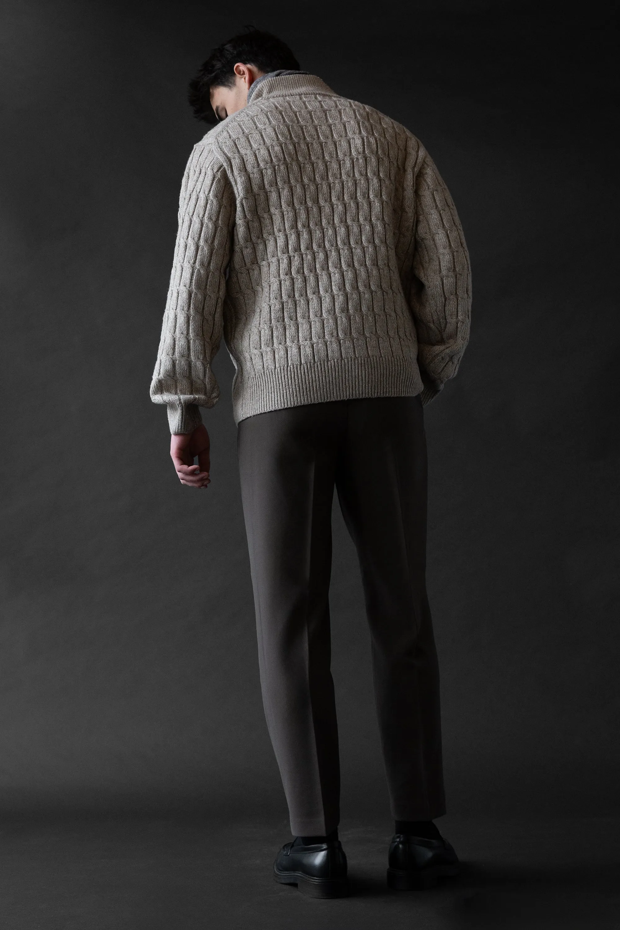 CABLE KNIT ZIP-UP CARDIGAN