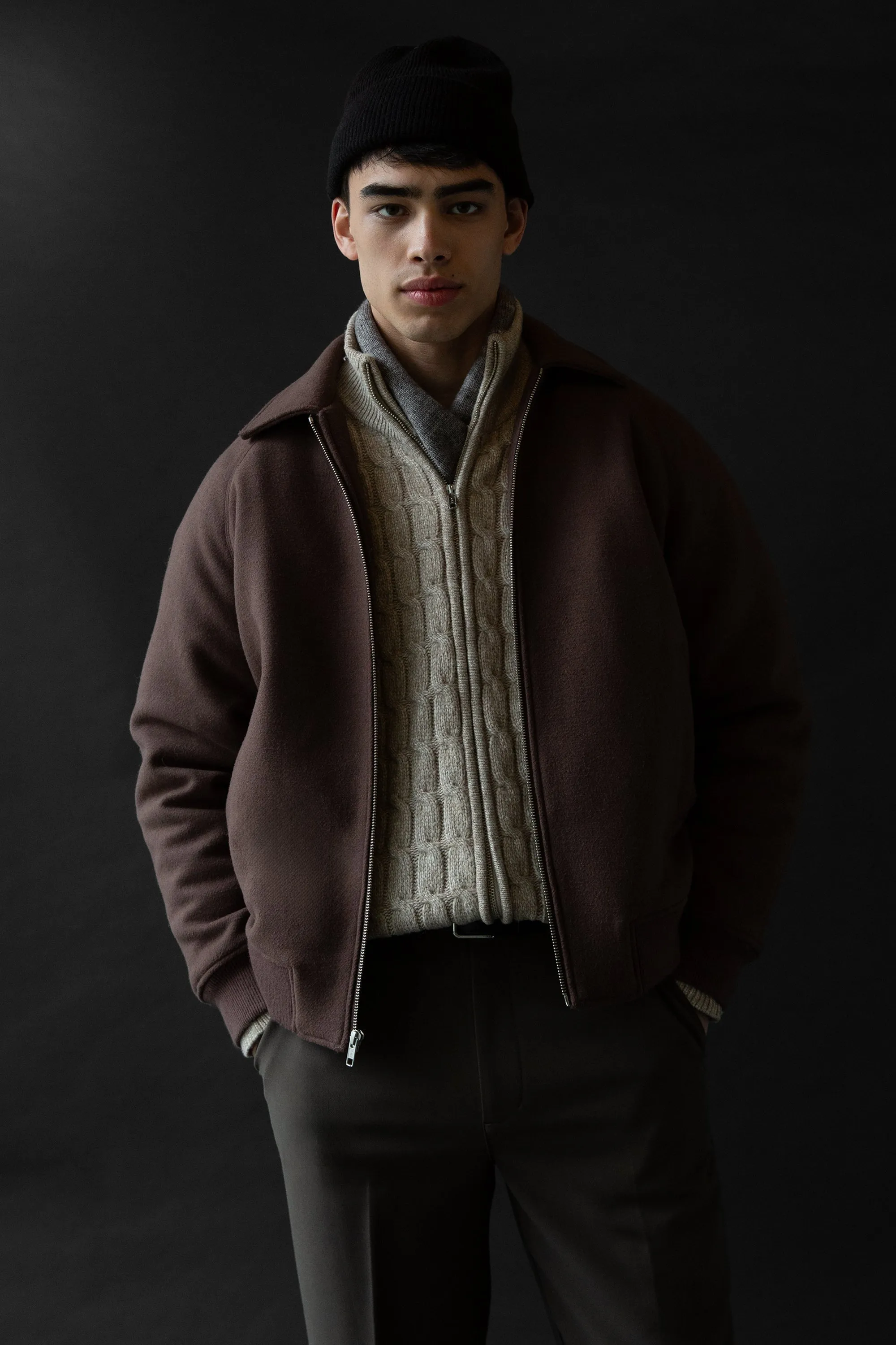 CABLE KNIT ZIP-UP CARDIGAN