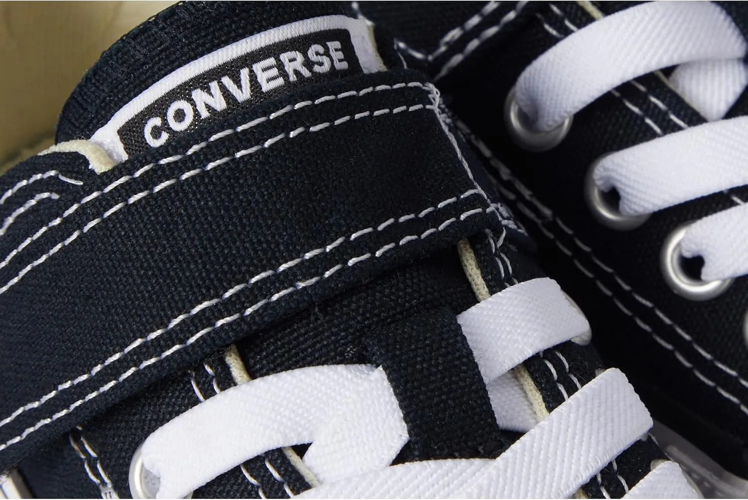 Converse Boy's Chuck Taylor All Star 1v Easy-on (Little Kid) Sneaker