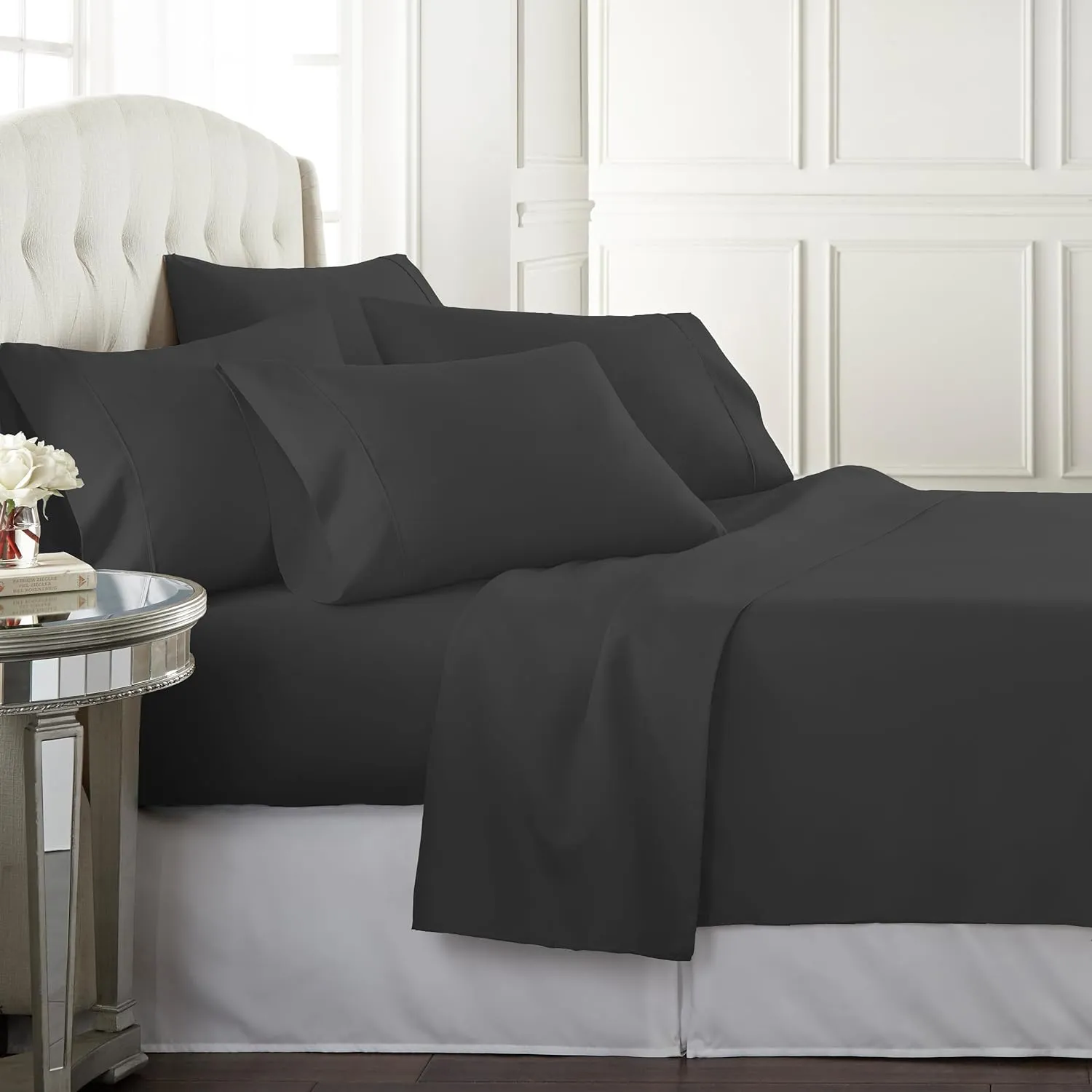 Danjor Linens Queen Sheet Set 6 Piece Hotel Quality Bed Sheet w/ 4 Pillowcases - Microfiber Sheet Sets with Deep Pockets, Breathable Cooling Wrinkle Free, Machine Washable for Queen Size Bed, Black