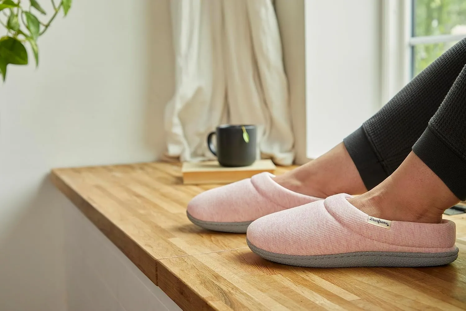Dearfoams Women's Lacey Memory Foam Comfort Easy On/Off Clog Slipper