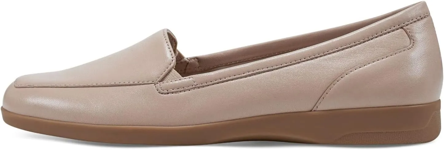 Easy Spirit Women's Devitt10 Loafer Flat