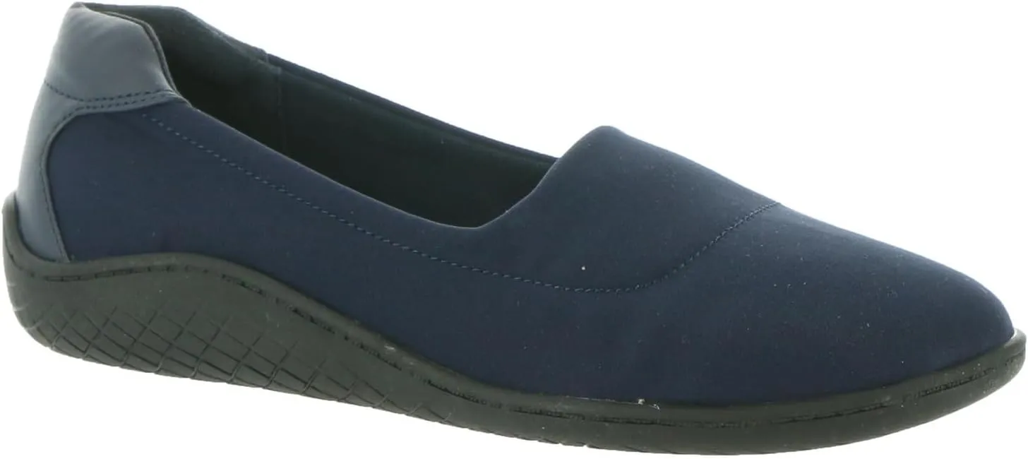 Easy Spirit Women's Gift Slip-On Flat