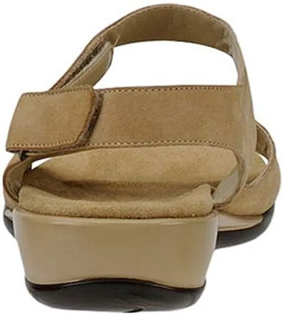 Easy Spirit Women's Hartwell Flat Sandal