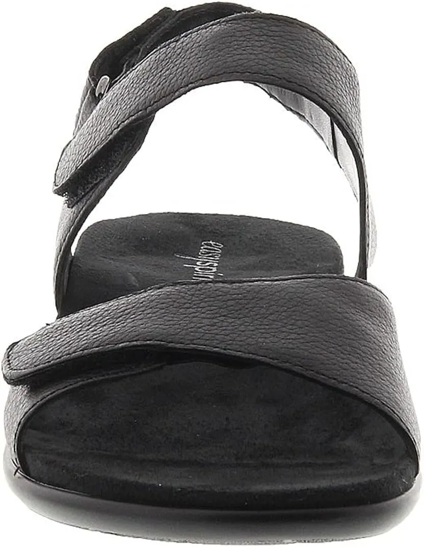 Easy Spirit Women's Hartwell Flat Sandal