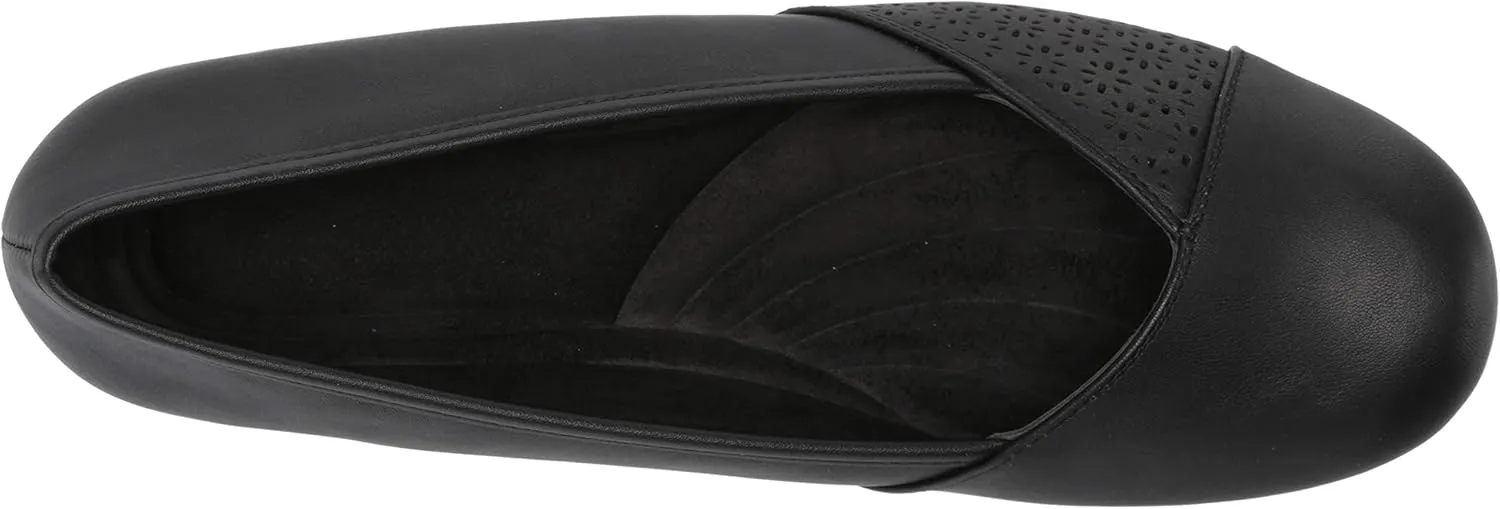 Easy Street Women's Ballet Flat