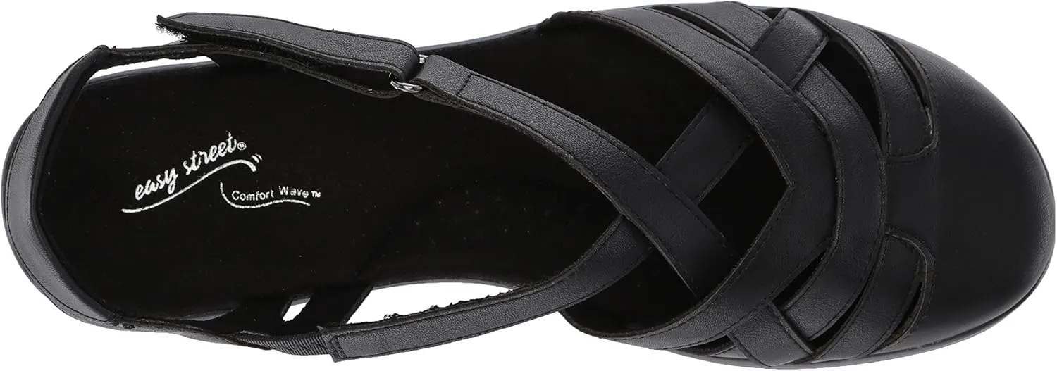 Easy Street Womens Garrett Faux Leather Strappy Flat Sandals