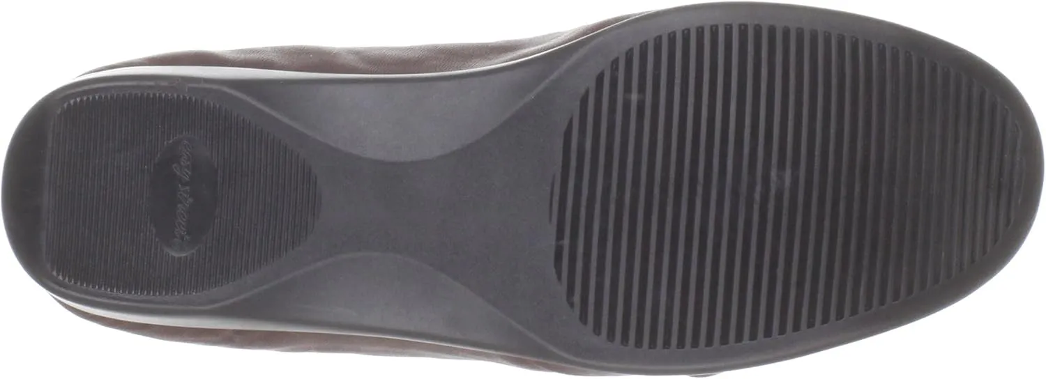 Easy Street Women's Giddy Ballet Flat