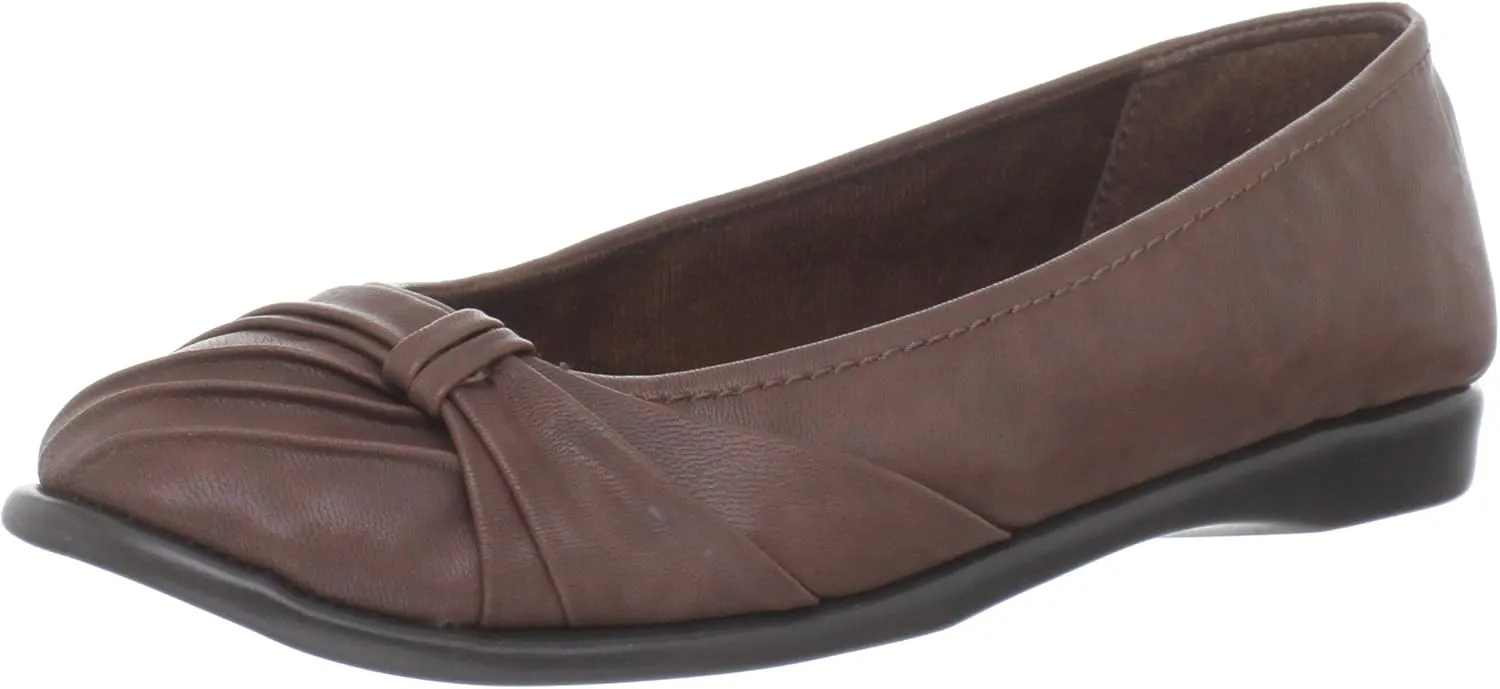 Easy Street Women's Giddy Ballet Flat