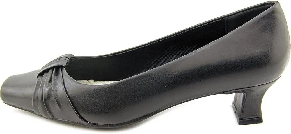 Easy Street Women's Waive Dress Pump