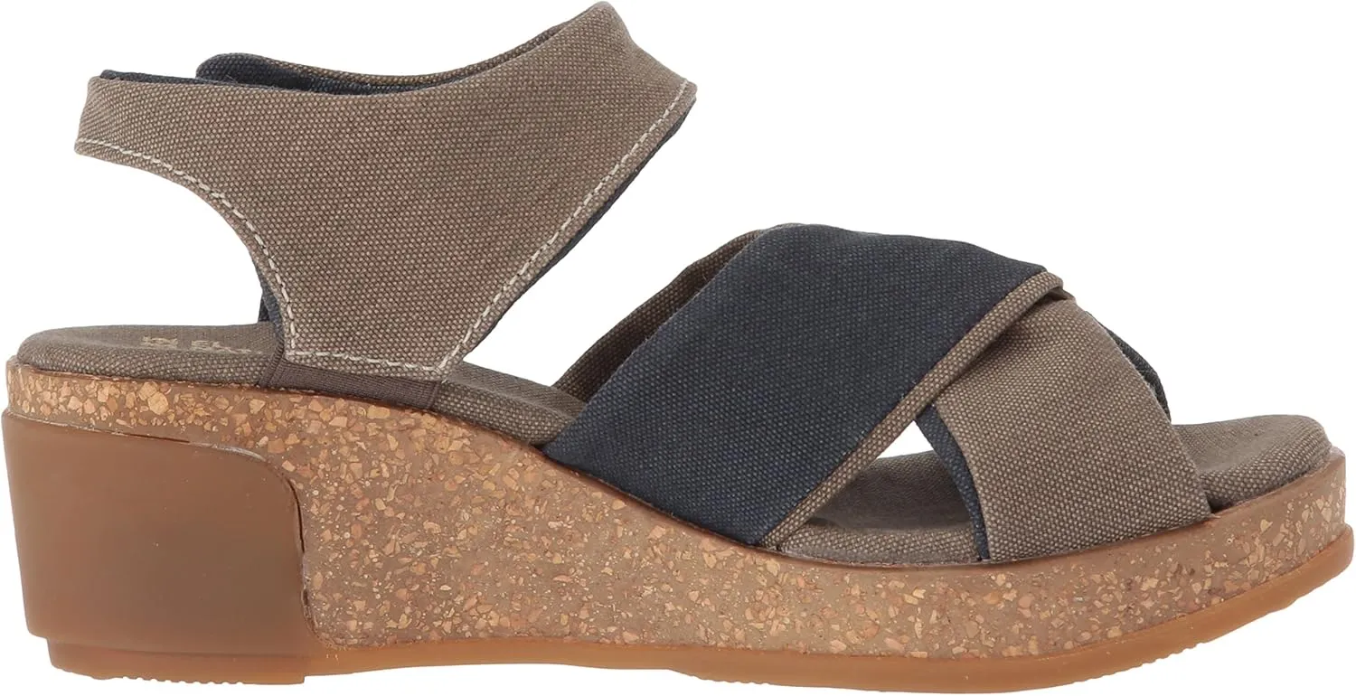 El Naturalista Women's N5007t Seaweed Canvas Black/Leaves Wedge Sandal, 6 AU