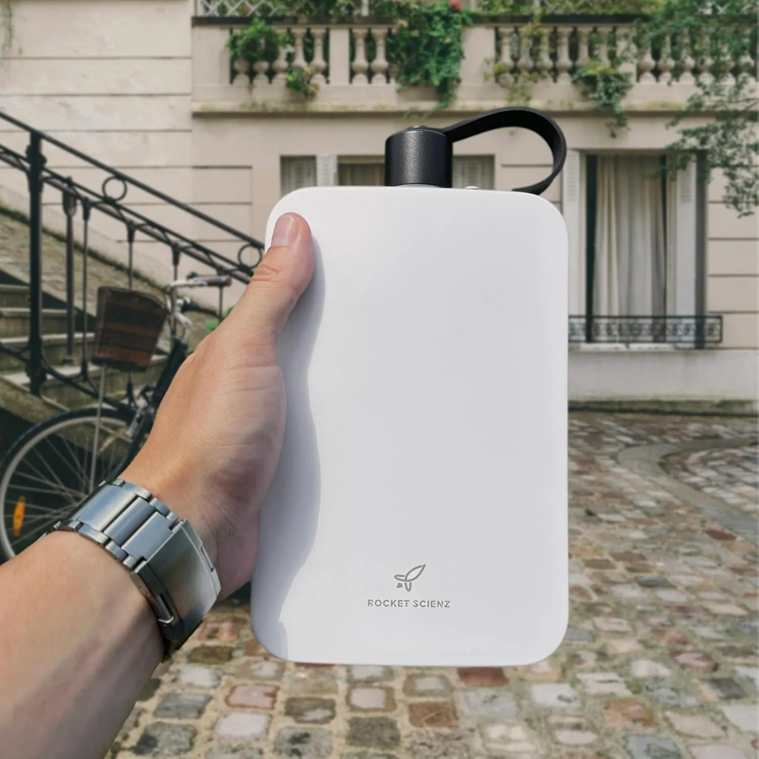 Flat Water Bottle | Stainless Steel 17oz Flask | Minimalistic Design for Easy Portability | BPA-Free, Leak-Proof | Perfect for Travel, Gym, and Everyday Use (White)
