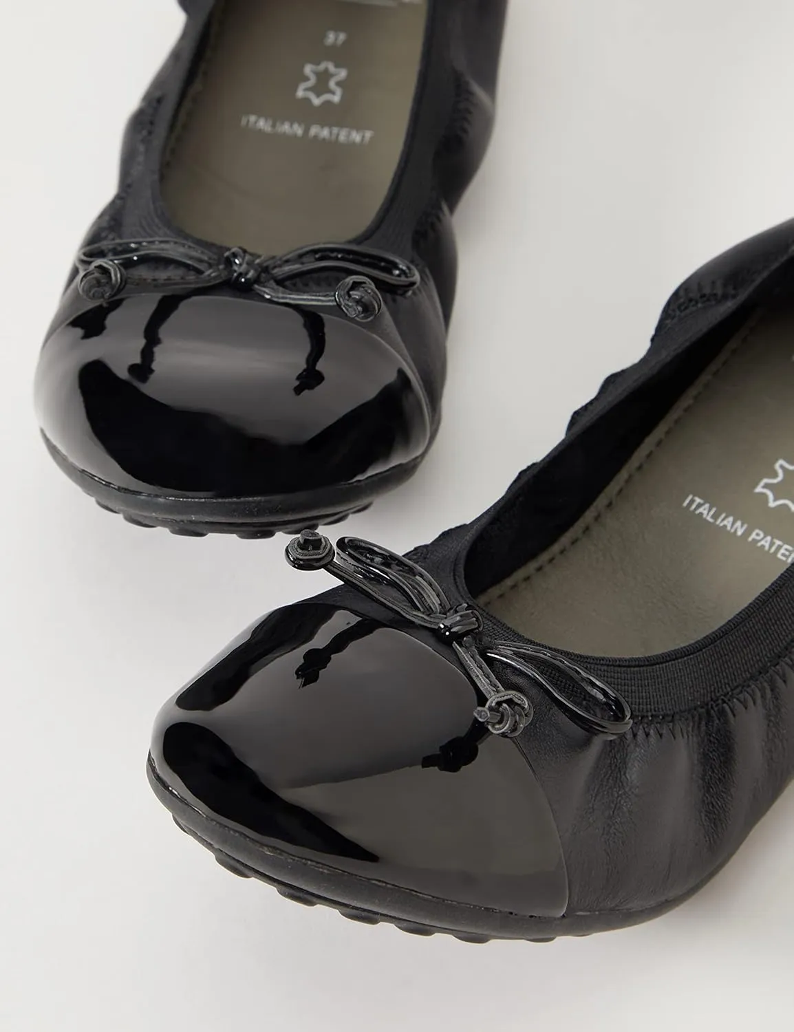 Geox Girl Cpiuma22 Ballerina Flat