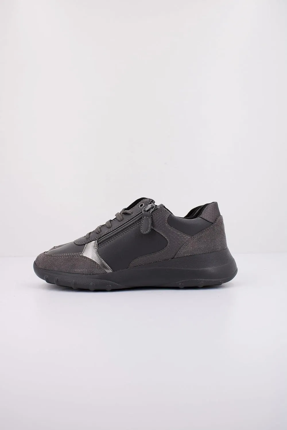 Geox Girl's Sneaker