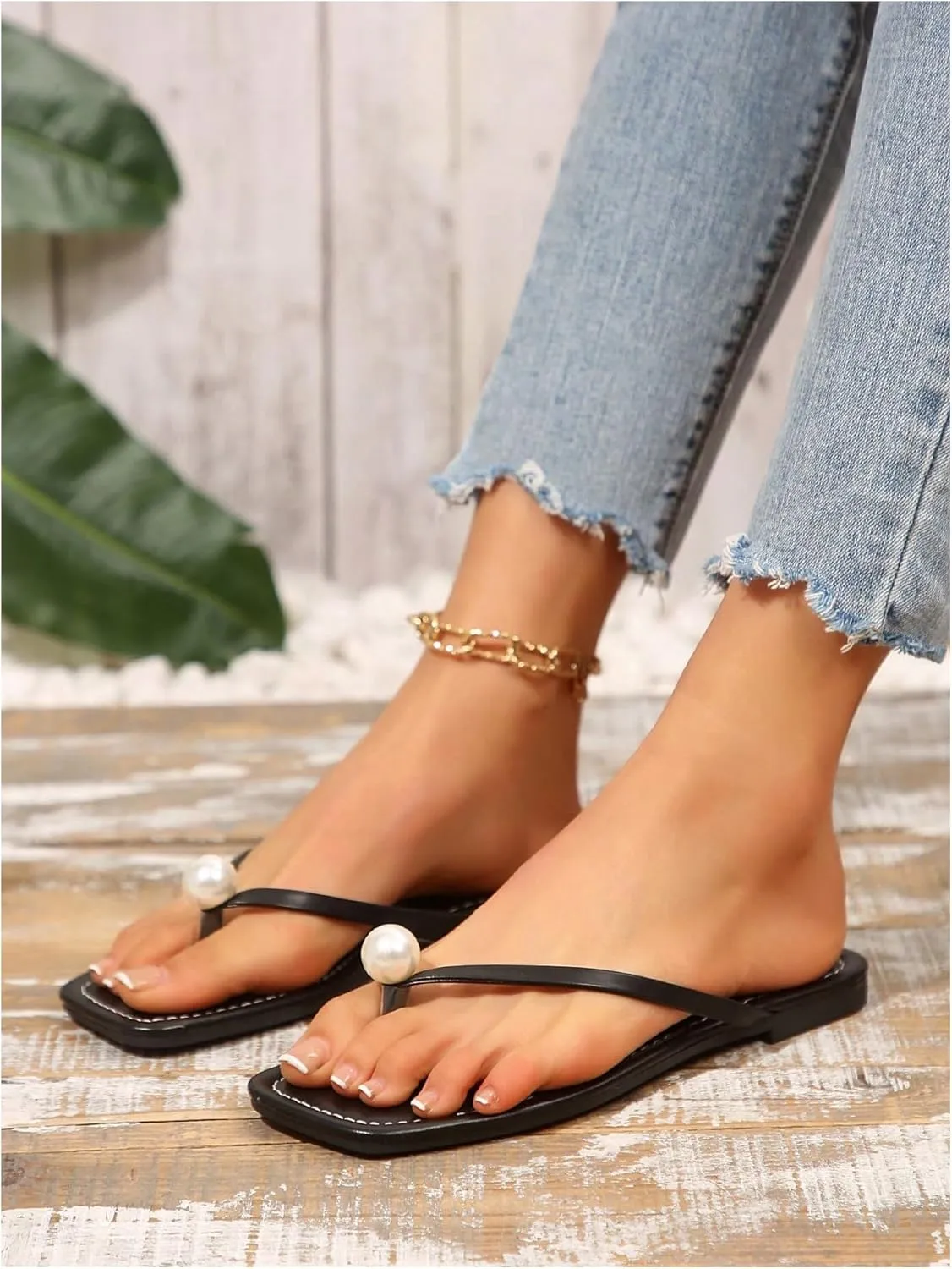 GORGLITTER Women's Summer Beach Flat Flip Flops Sandals Pearls Decor Thong Sandals Flat Shoes
