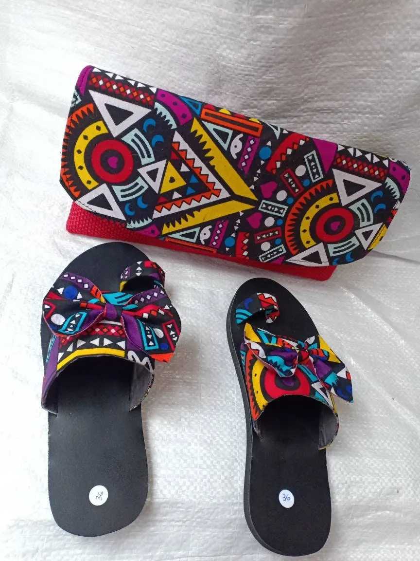 Handmade African Beaded Sandals/Authentic Maasai-Style Leather Flip-Flops Women/Boho Beach Sandals/Comfortable Summer Sandal African Gifts