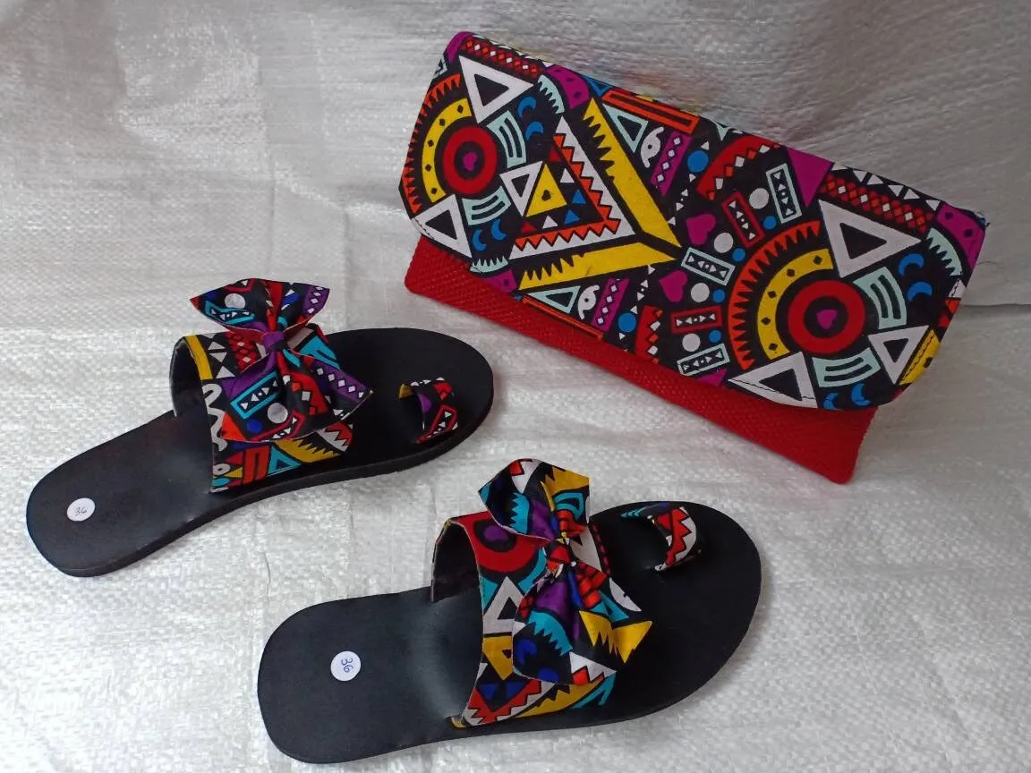 Handmade African Beaded Sandals/Authentic Maasai-Style Leather Flip-Flops Women/Boho Beach Sandals/Comfortable Summer Sandal African Gifts