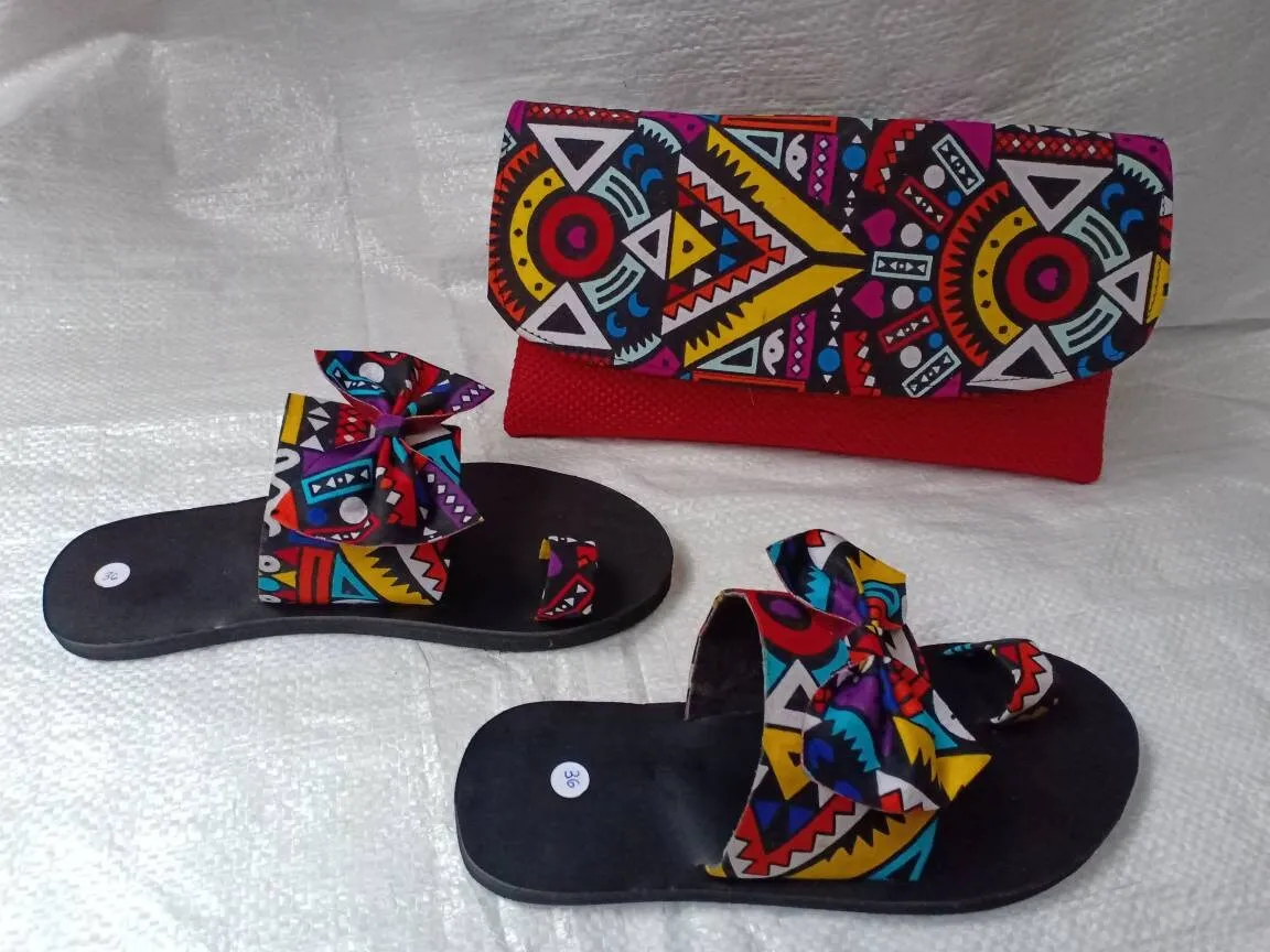 Handmade African Beaded Sandals/Authentic Maasai-Style Leather Flip-Flops Women/Boho Beach Sandals/Comfortable Summer Sandal African Gifts