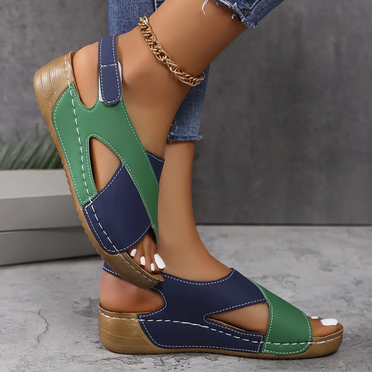 Laura Ultra Comfortable Orthopedic Sandal