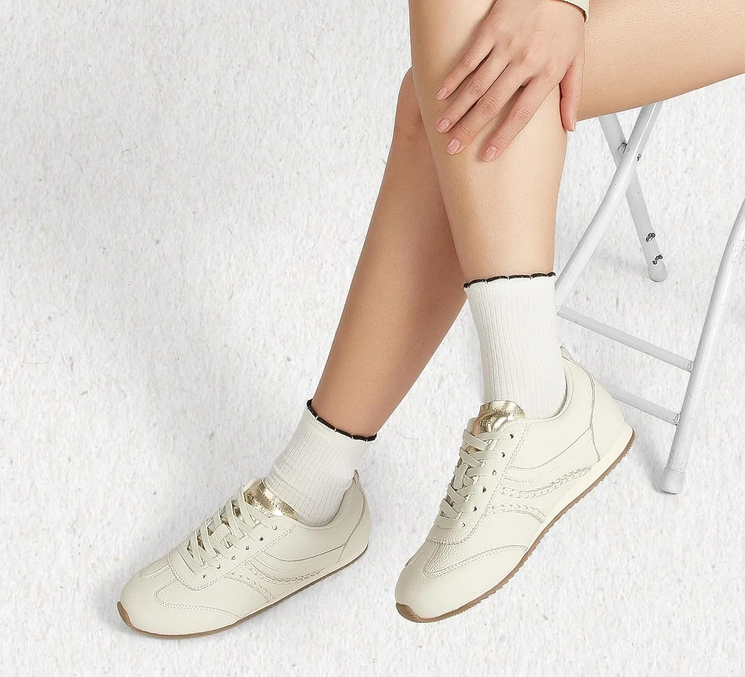 LUCKY STEP Women's Fashion Sneakers Low Profile Trending Lightweight Comfortable Casual Walking Workout Retro Athletic Low Top Tennis Shoes