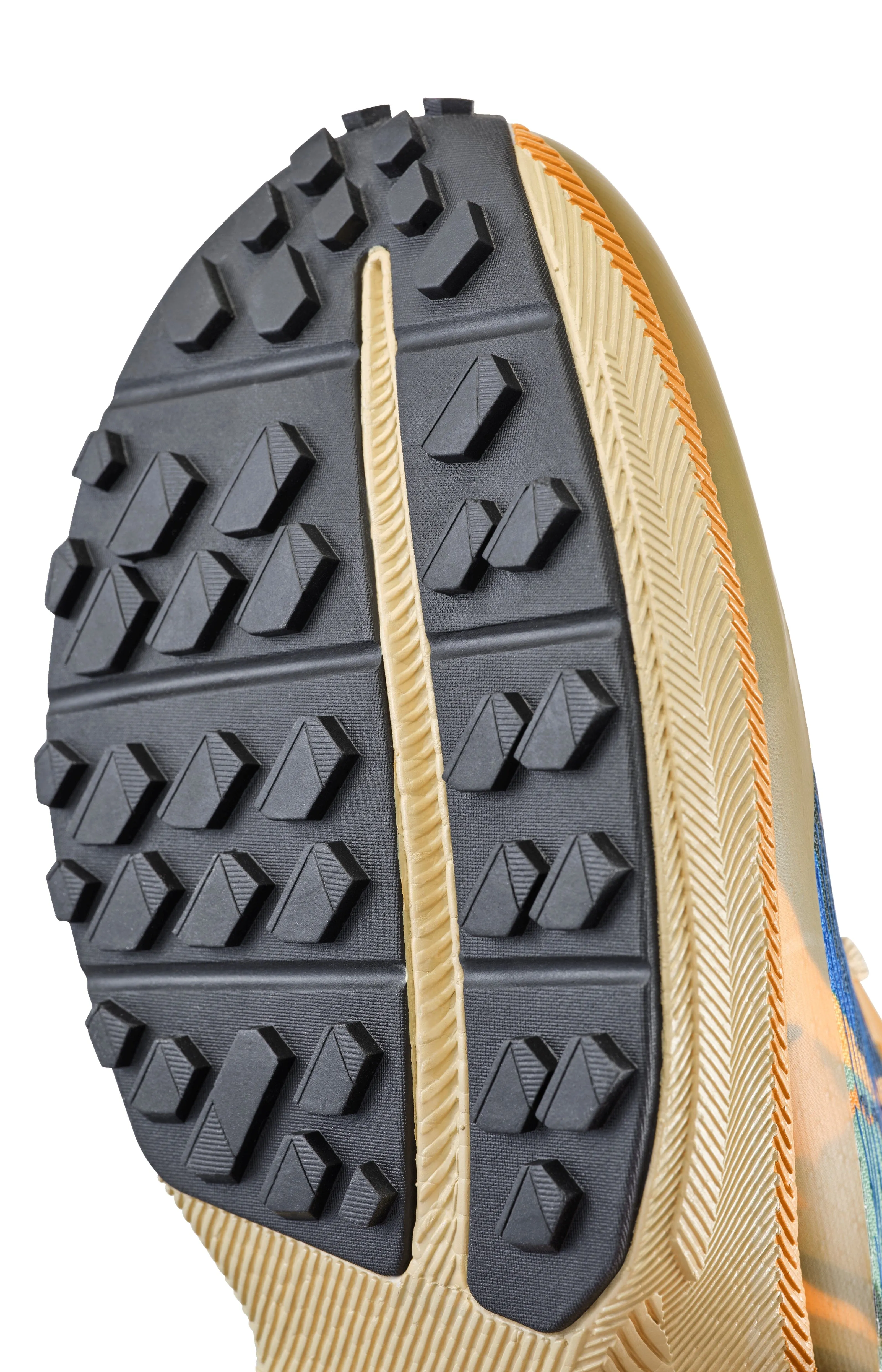 MEN'S ENDURANCE TRAIL RUNNING SHOE