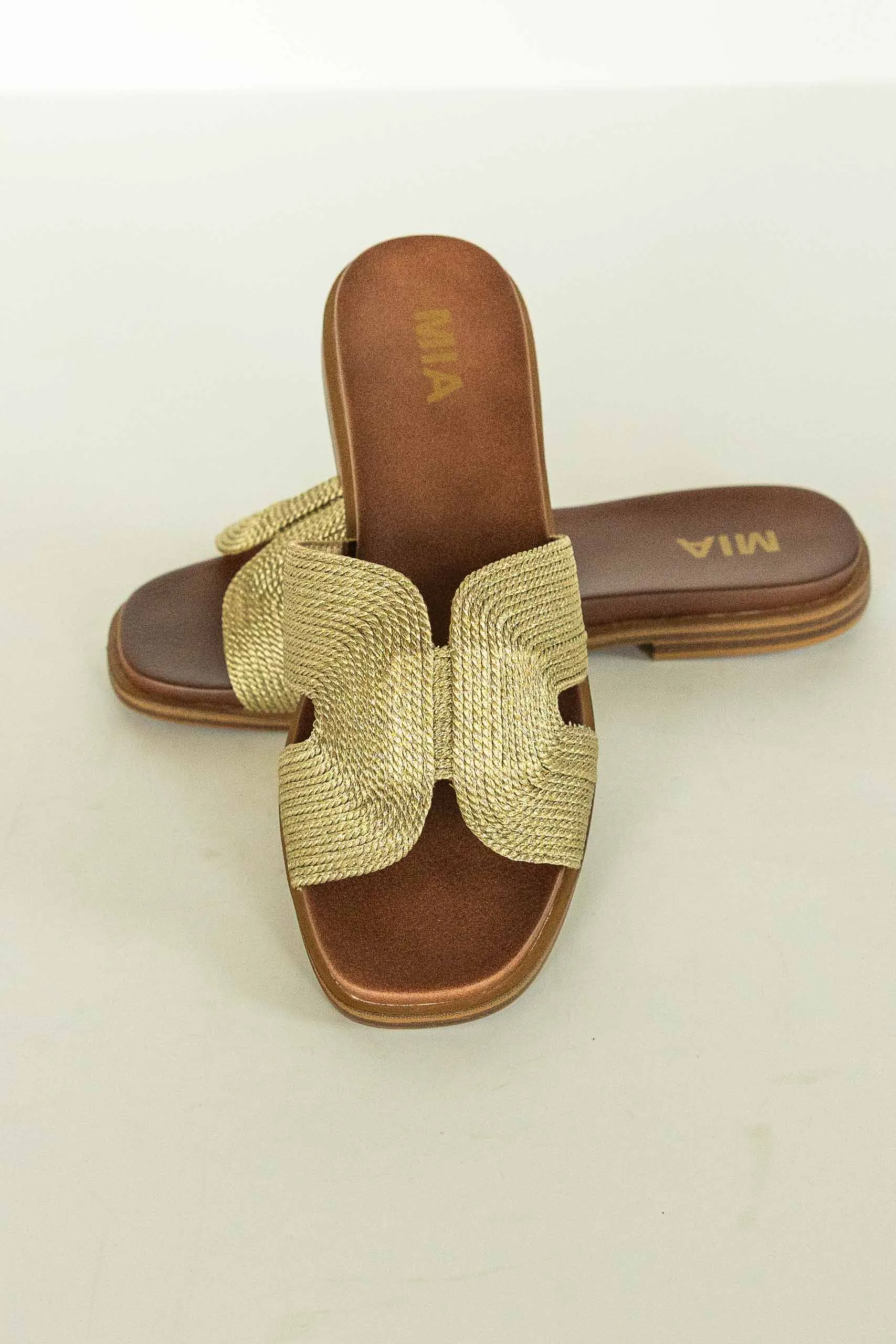 [MIA] DIA GOLD WOVEN SANDAL
