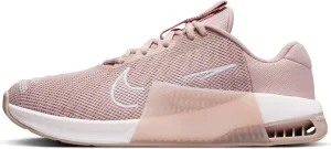 Nike Women's Low-Top Sneakers