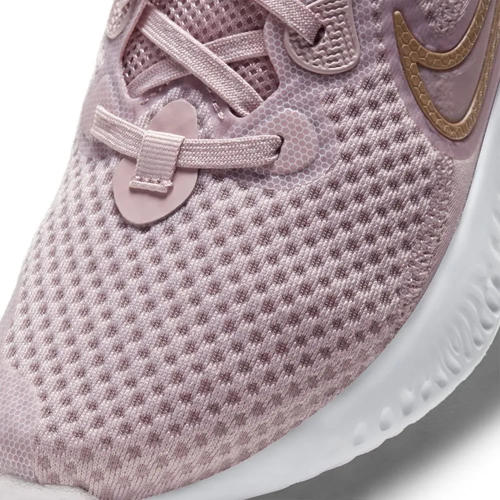 NIKE Women's Running Shoe