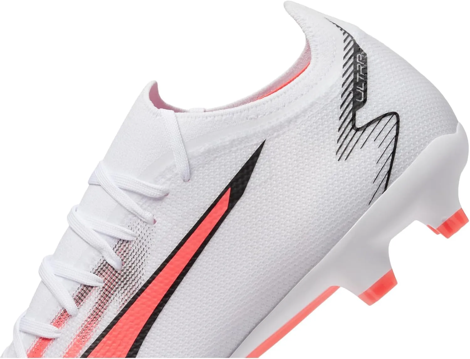 PUMA Women's Ultra Match Firm Artificial Ground Sneaker