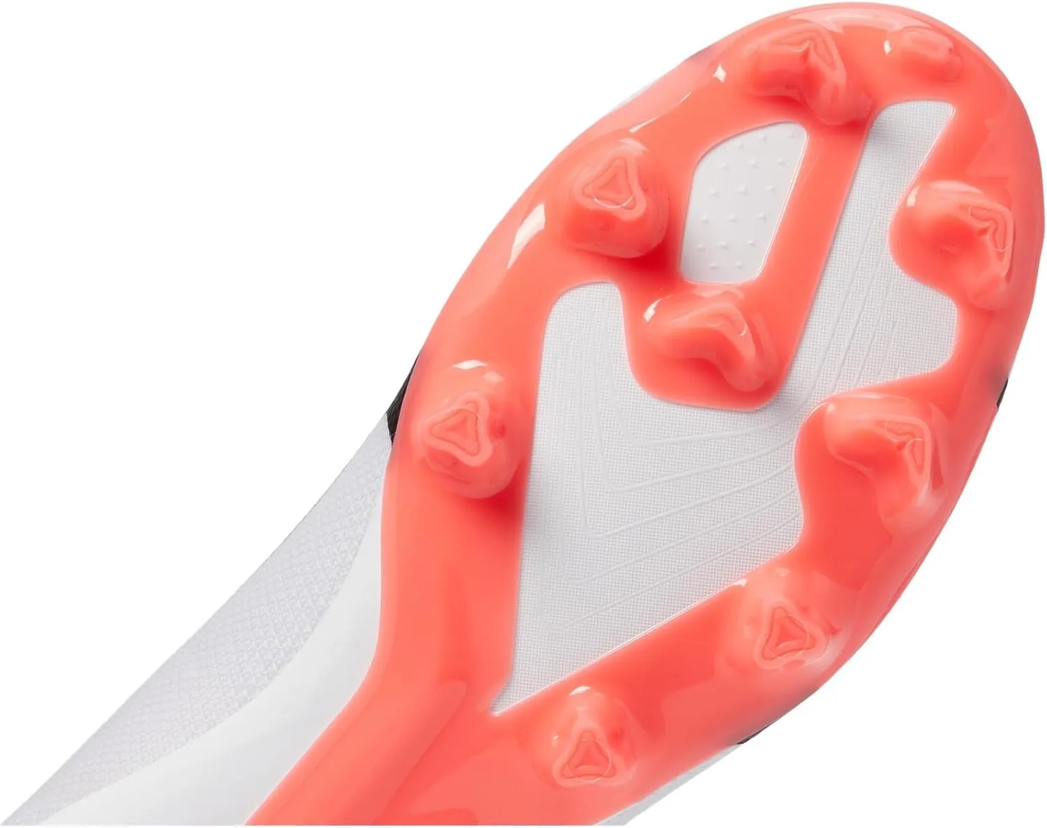 PUMA Women's Ultra Match Firm Artificial Ground Sneaker