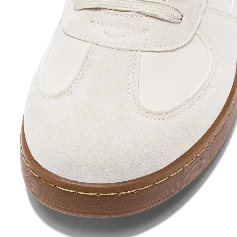 Rever Sneaker