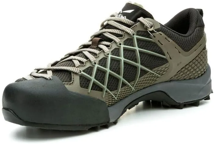 Salewa Men's Wildfire GTX Approach Shoe - Durable, Waterproof Gore-Tex Trail Shoe for Hiking & Climbing