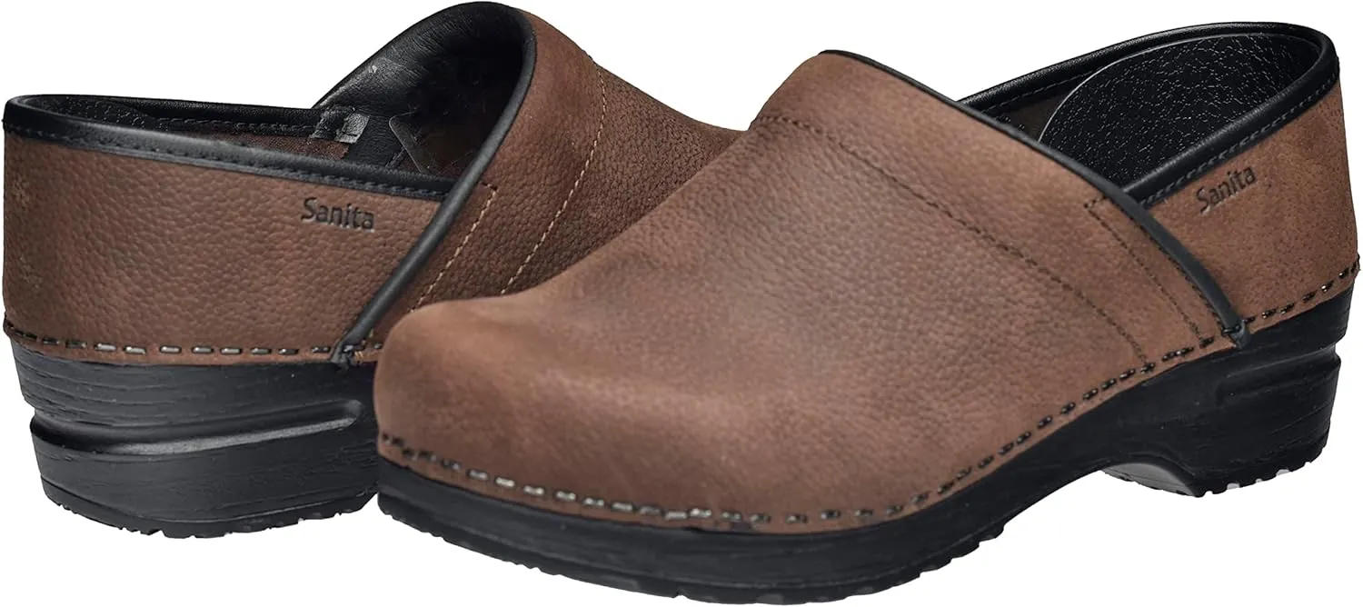 Sanita Men's Professional Oil Clog