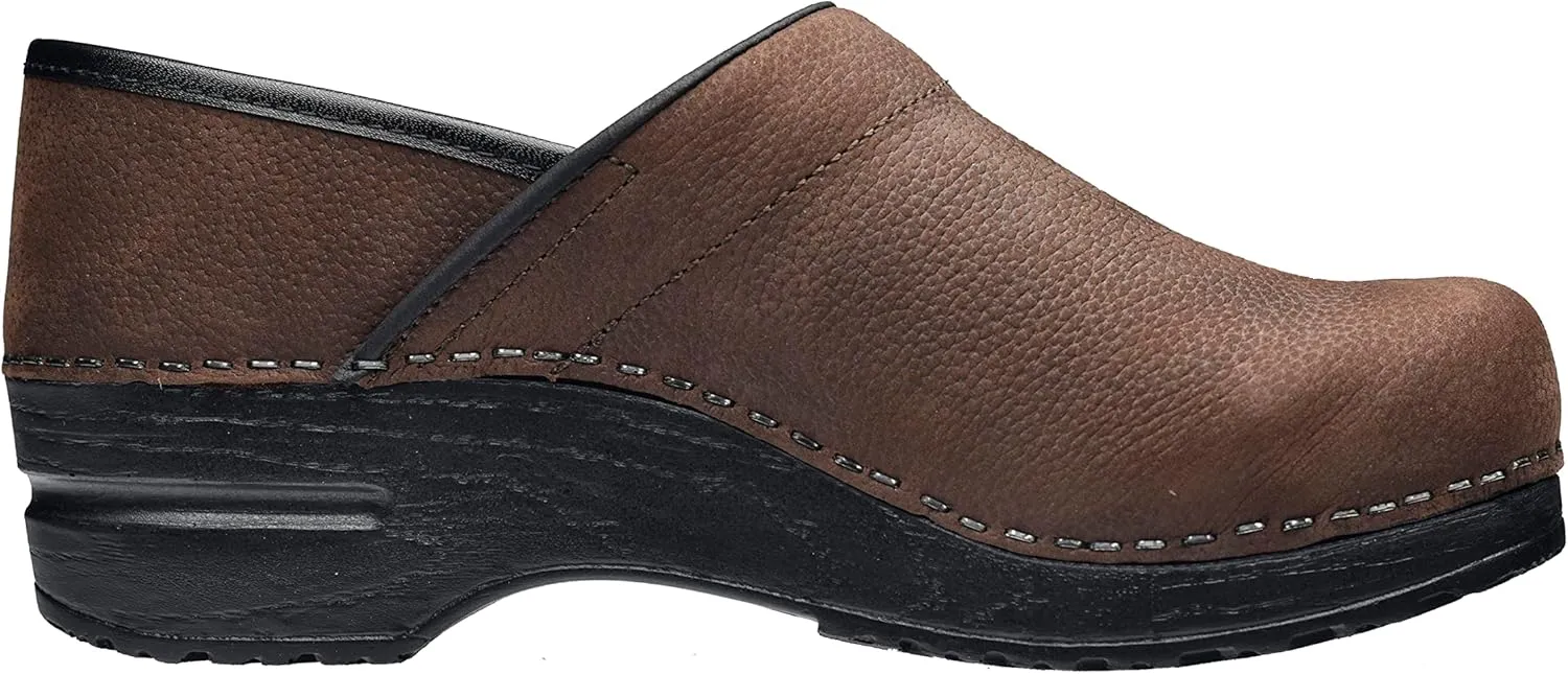 Sanita Men's Professional Oil Clog