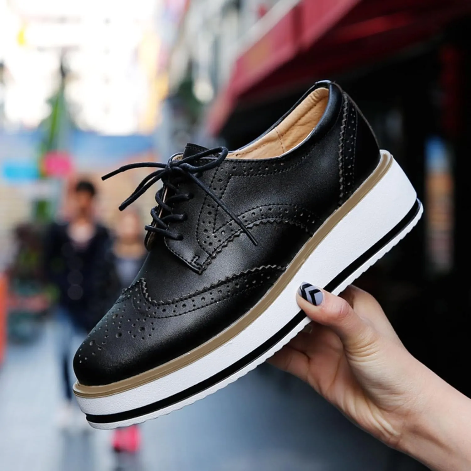 SHEMEE Women's Platform Low Heels Flat Lace Up Wingtip Oxfords Pumps Wedge Vintage Round Toe Brogues Dress Shoes