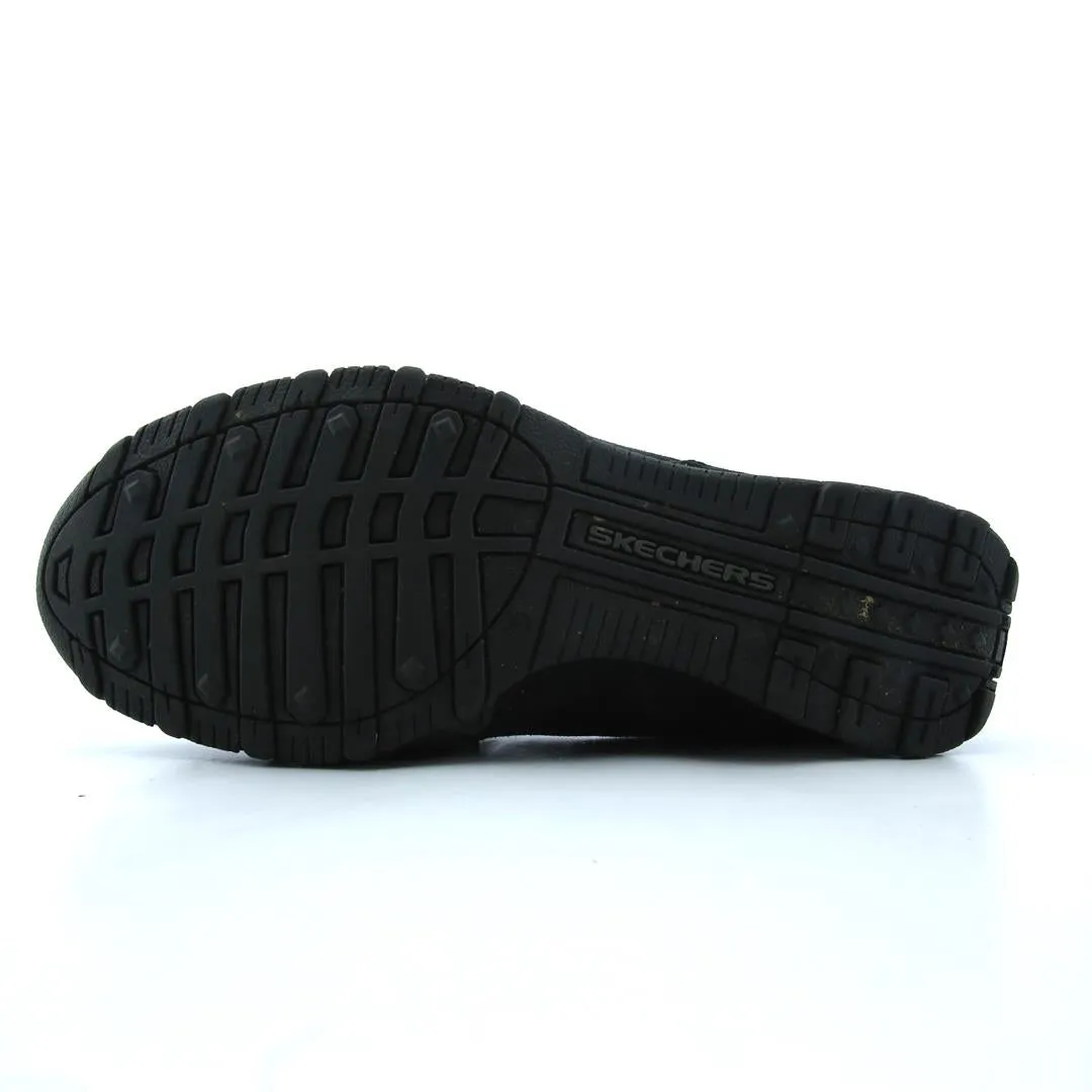 SKECHERS RELAXED FIT
