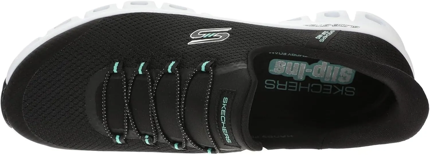 Skechers Women's Glide-Step-Pursuit Hands Free Slip-ins Sneaker