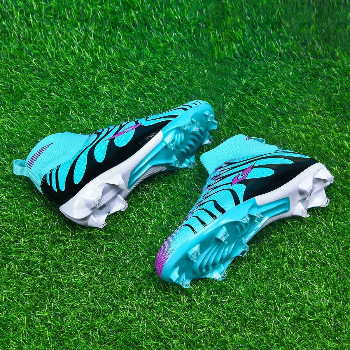 Soccer Cleats for Mens Womens Lightweight Training Football Shoes Unisex Outdoor High Ankle Sneaker