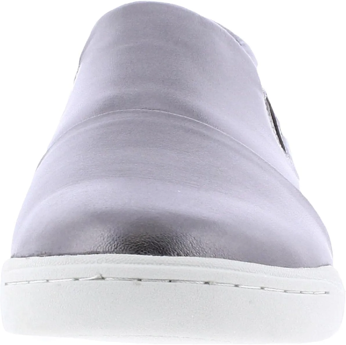 SoftWalk Women's Sneaker