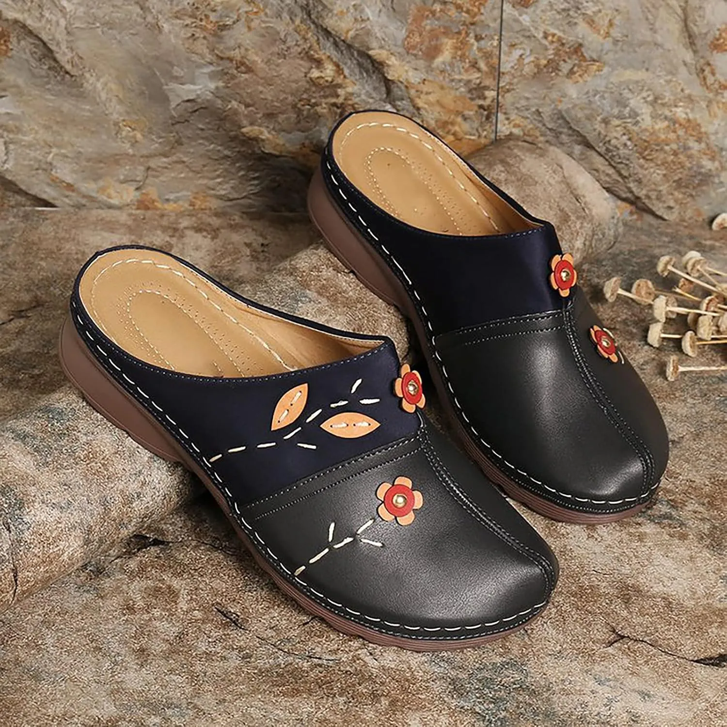 Summer Women Gracosy Clogs Shoes Leather Loafers Slip On Mules Antil Slip Beach Comfortable Sandals For Women