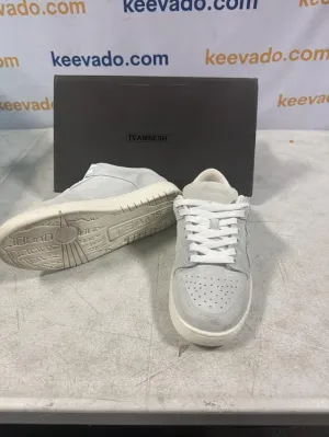 TEAMSESH SKULL STEPPERS SIZE 8