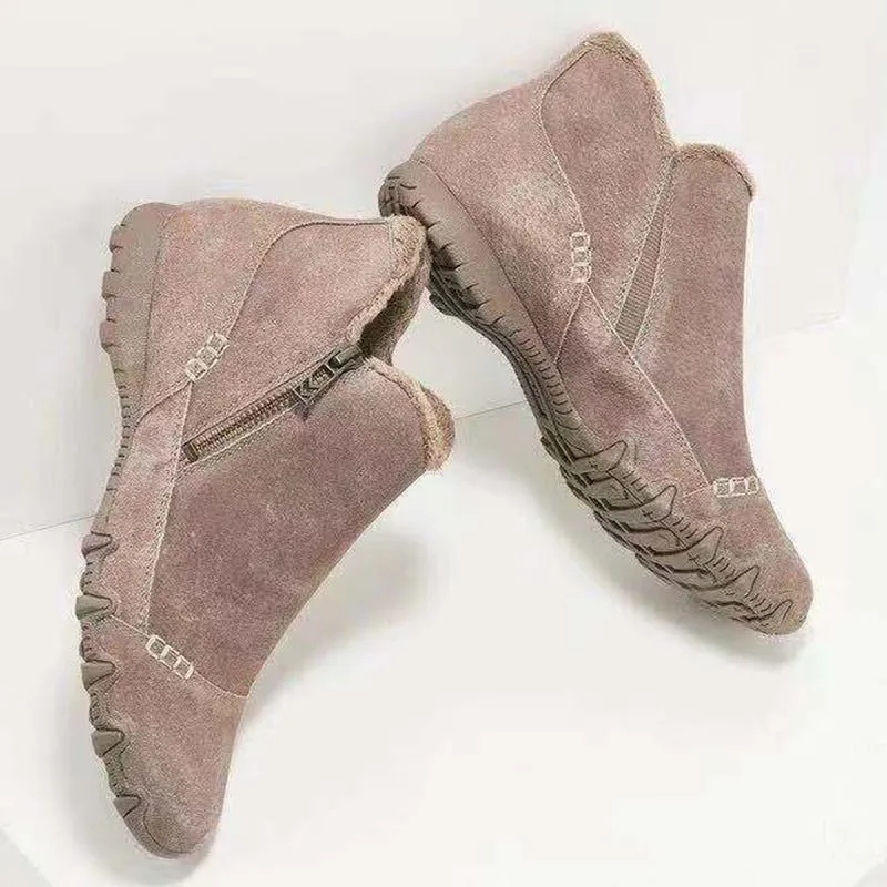 Women Casual Relaxed Fit Suede Boots