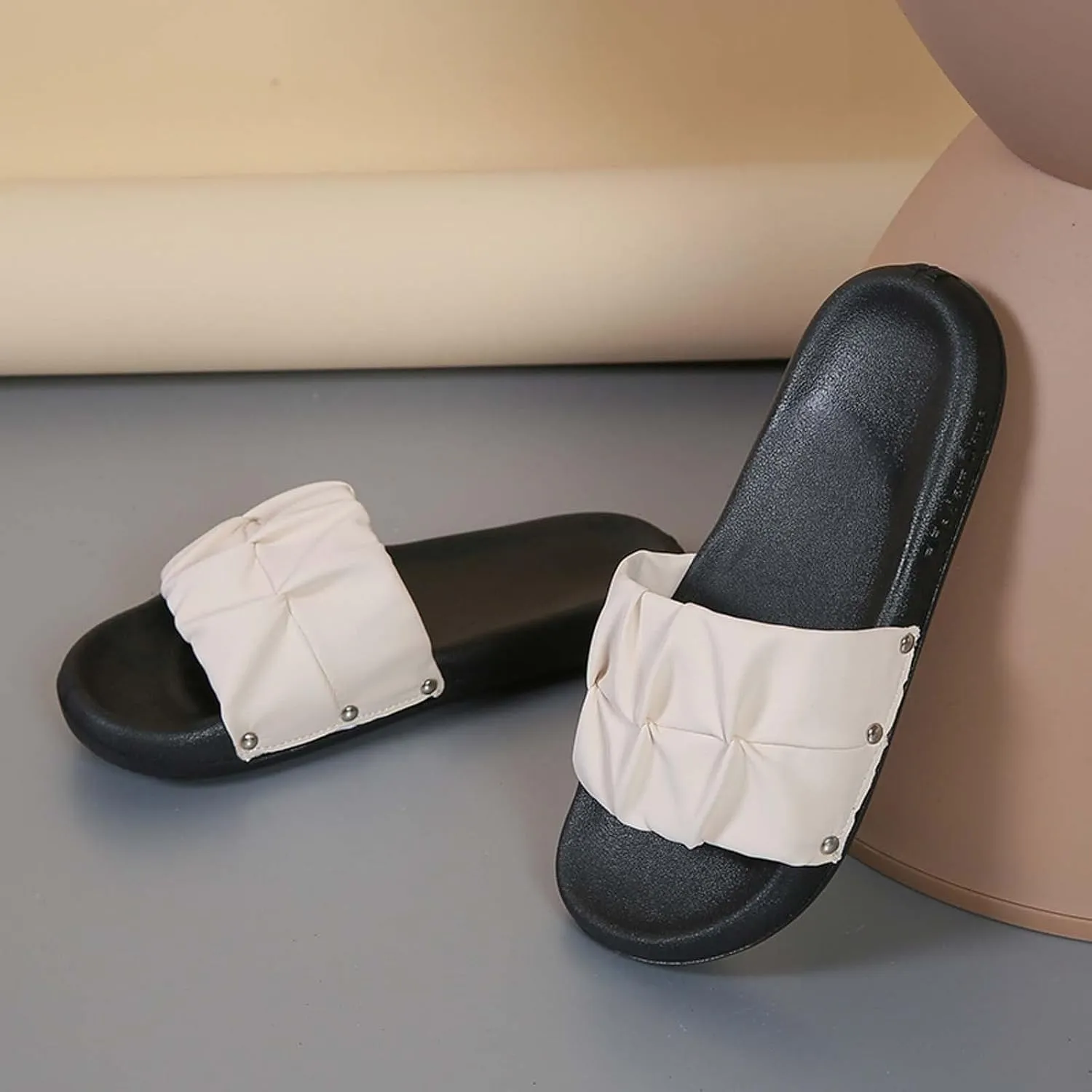 Women's Colorblock Ruched Flat Slipper Soft Anti-Slip Summer Sandals Casual Lounge SPA Slide Comfy Walking Sandal