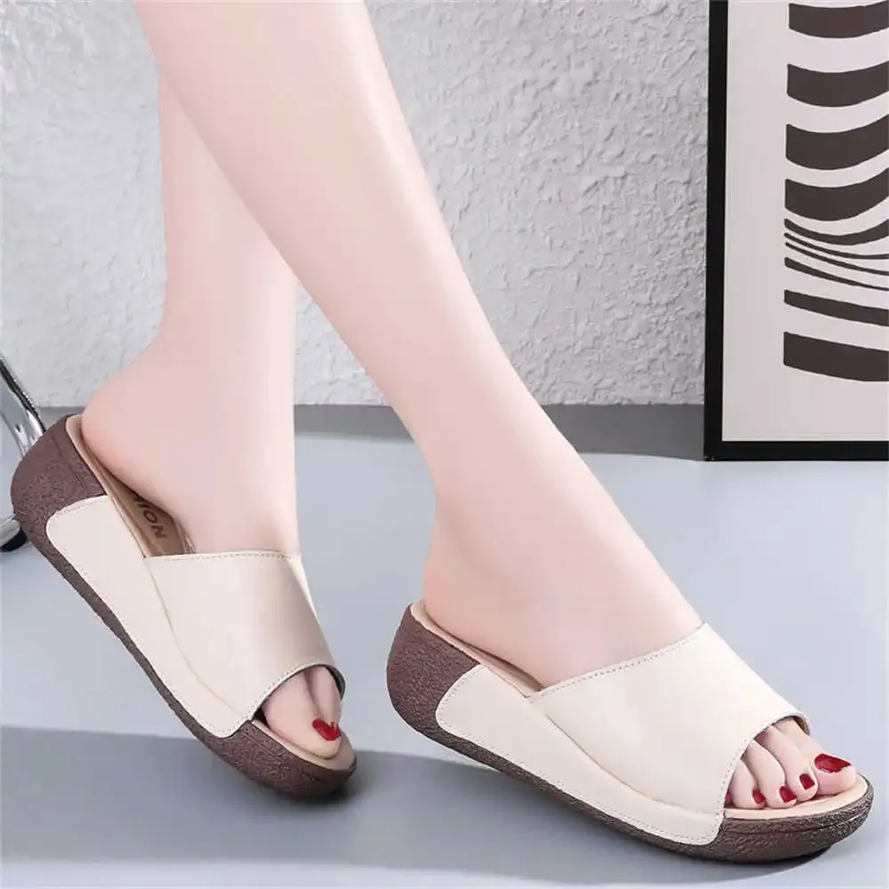 Women's Comfortable Leather Sandals