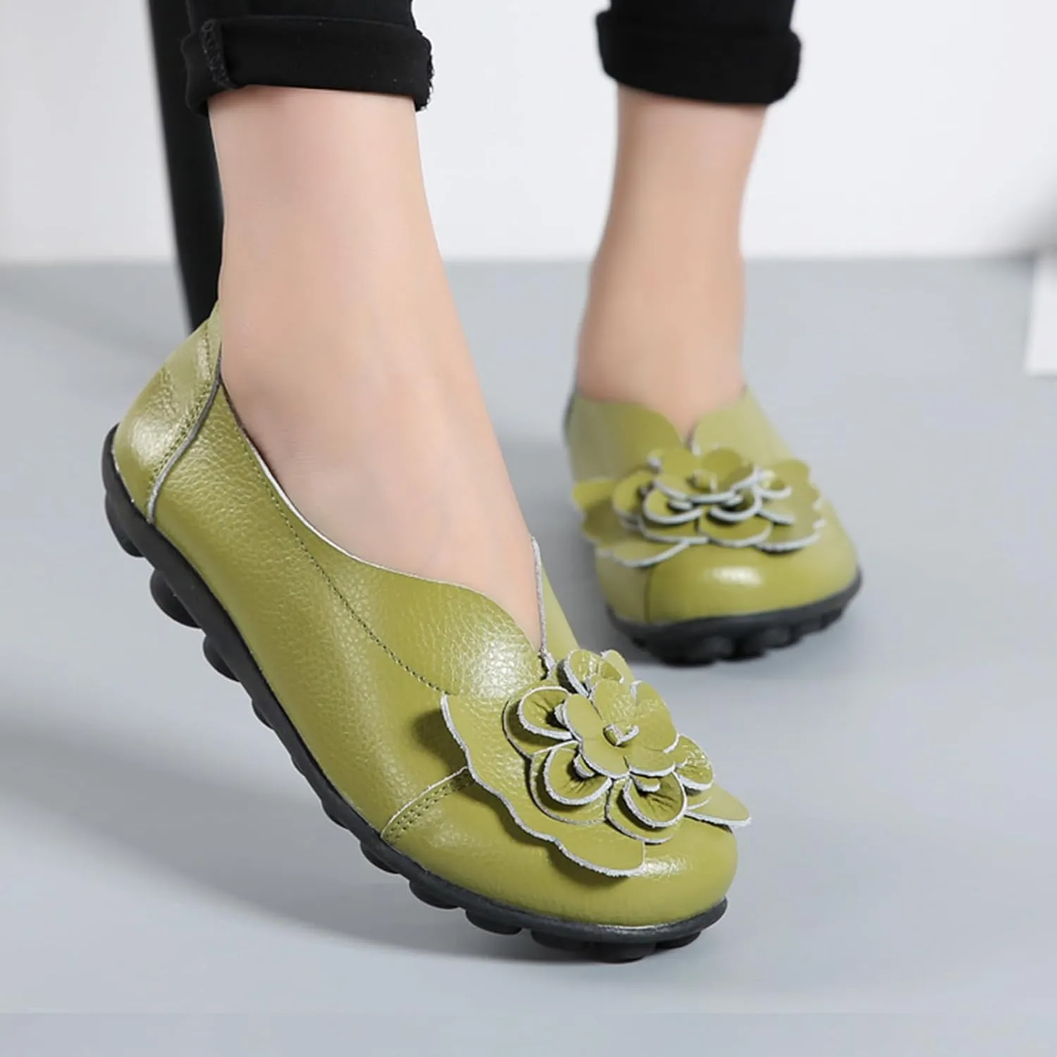 Women's Leather Slip On Loafers,Vintage Handmade Cute Bow Flower Comfy Non-Slip Softsole Walking Casual Dress Pumps