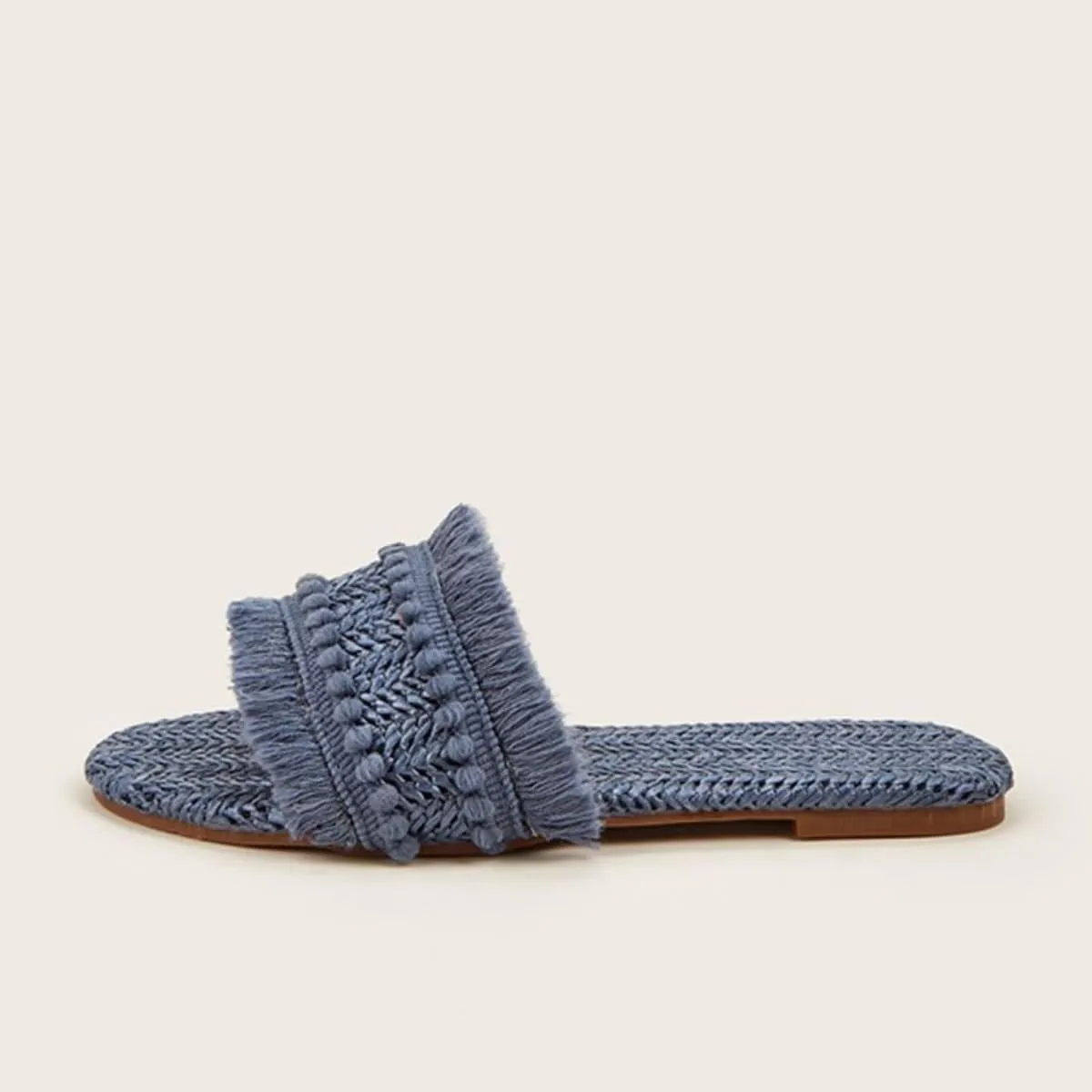 Women's Raffia Sandals Straw Woven Flats Fringe Crochet Nonslip Comfy Beach Slides for Summer